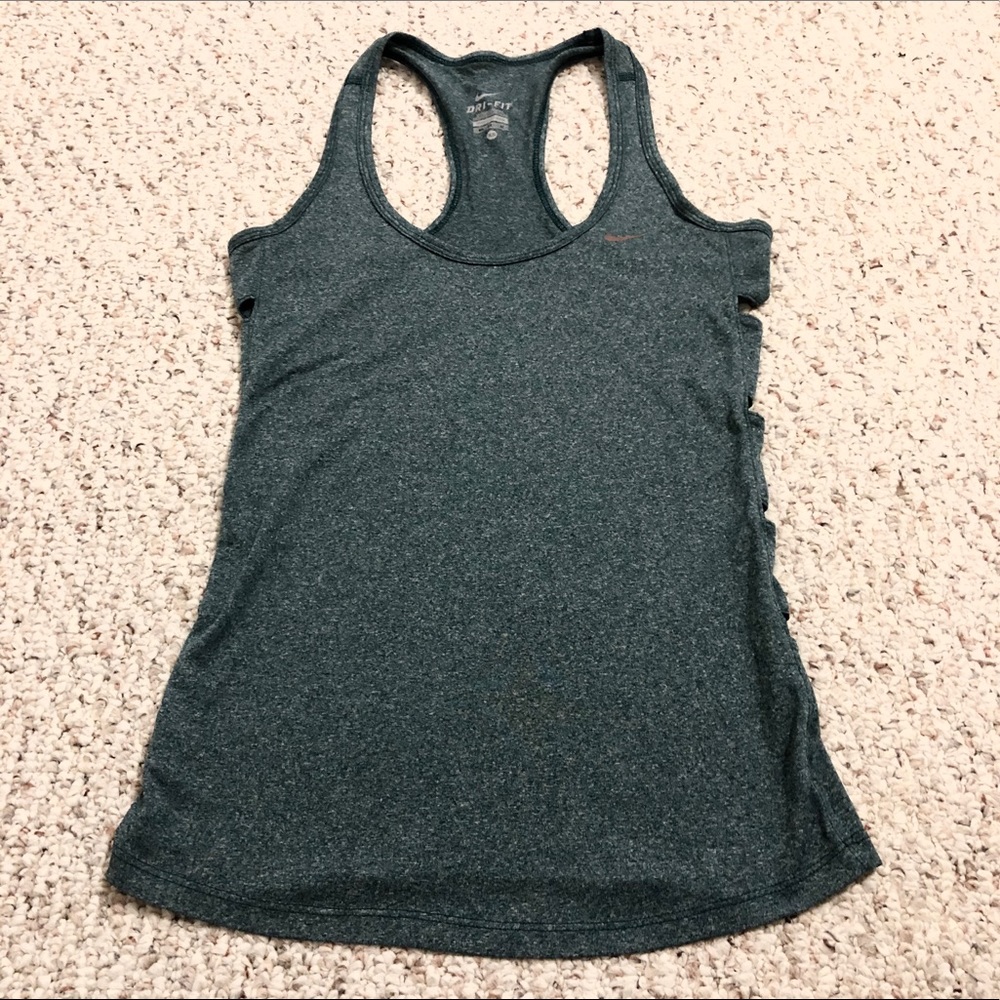 NIKE— Dri-Fit Tank Top